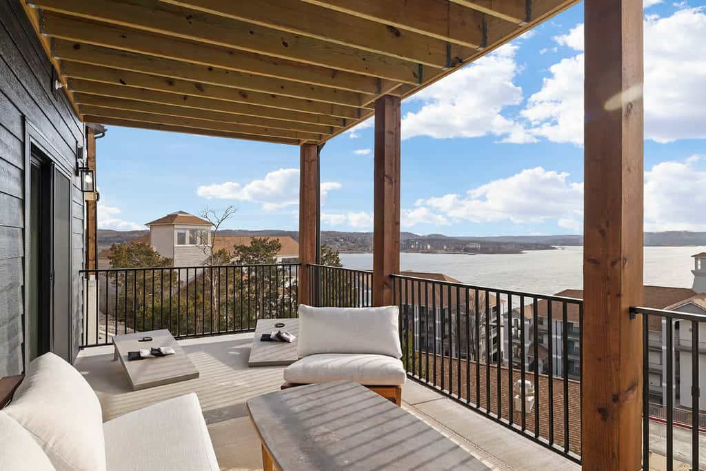 Sky View - Lakefront, indoor pool & arcades