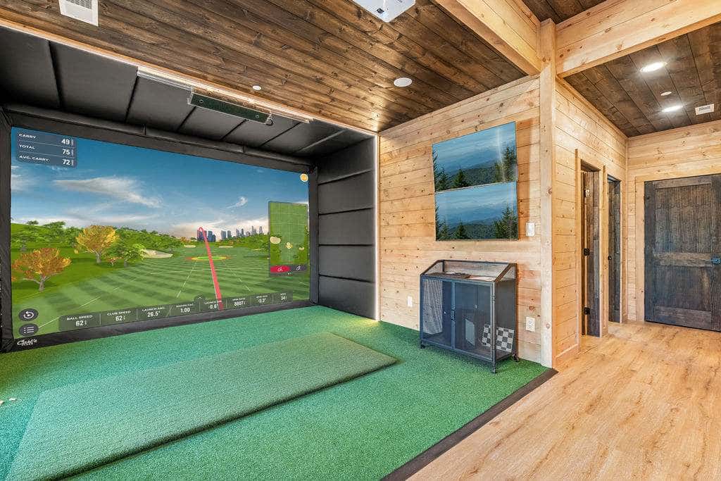 3BR Smokies Fairway | Hot Tub, Arcade & Rooftop