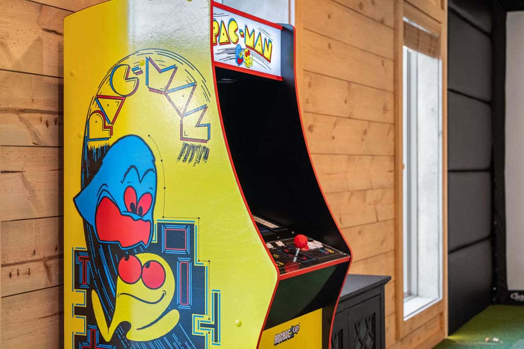 3BR Smokies Fairway | Hot Tub, Arcade & Rooftop