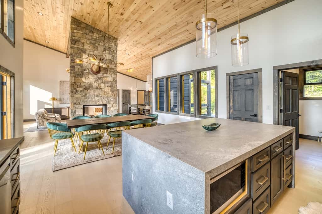 Morgan Trail - Hot tub & ping pong table