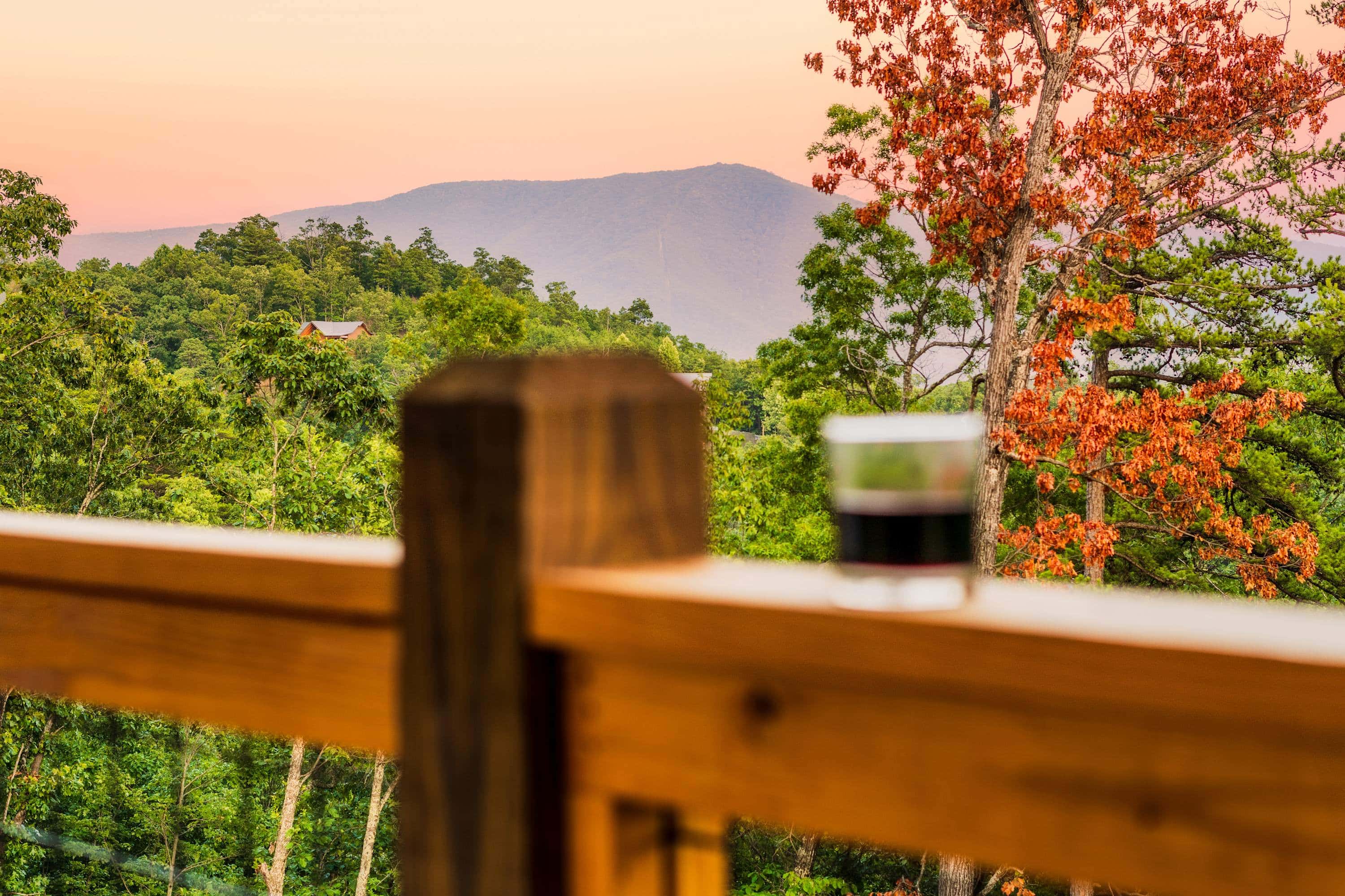 Luxe Home - Heated Pool, Hot Tub & Mountain Views!