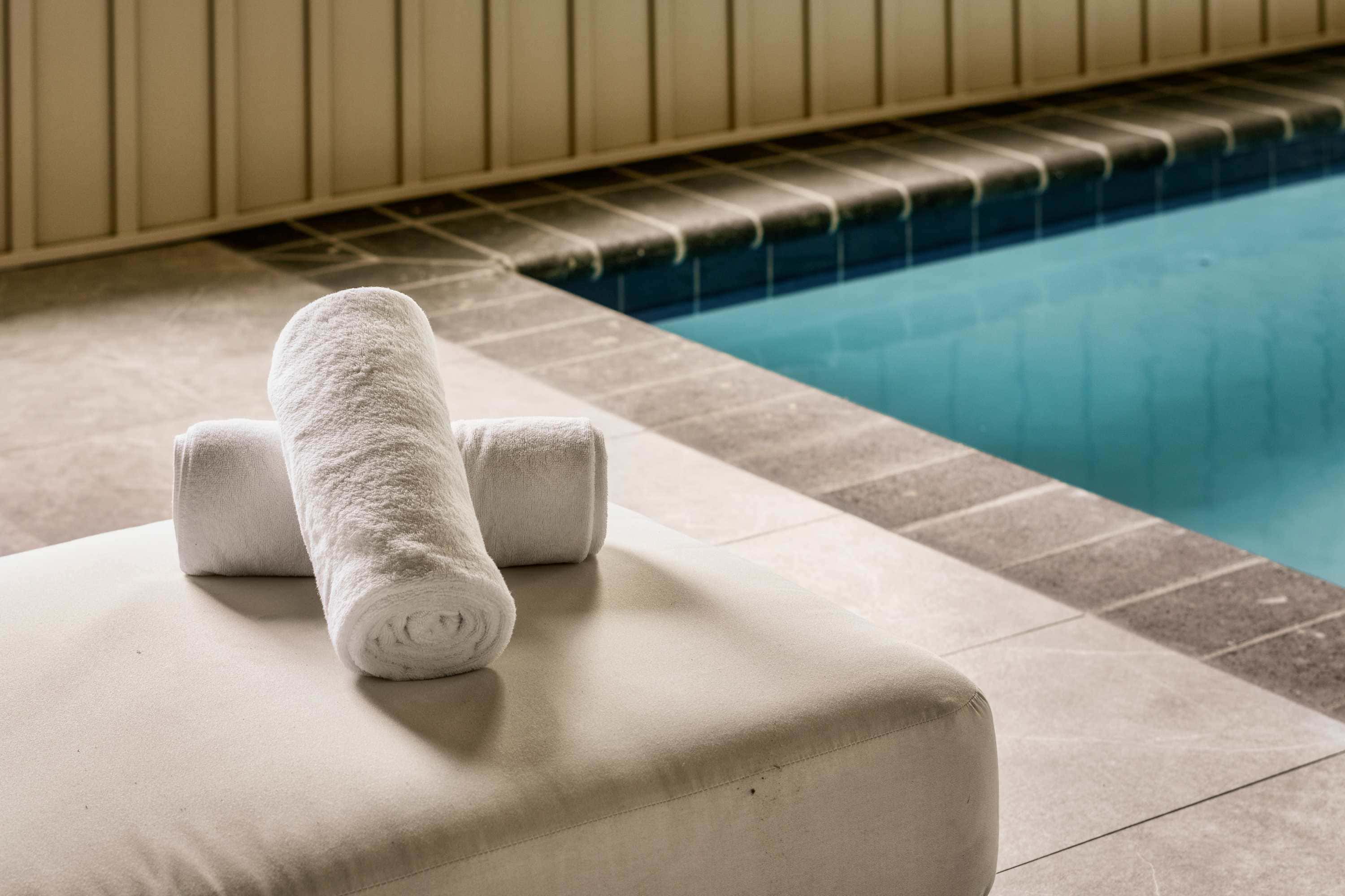 Luxe Home - Heated Pool, Hot Tub & Mountain Views!