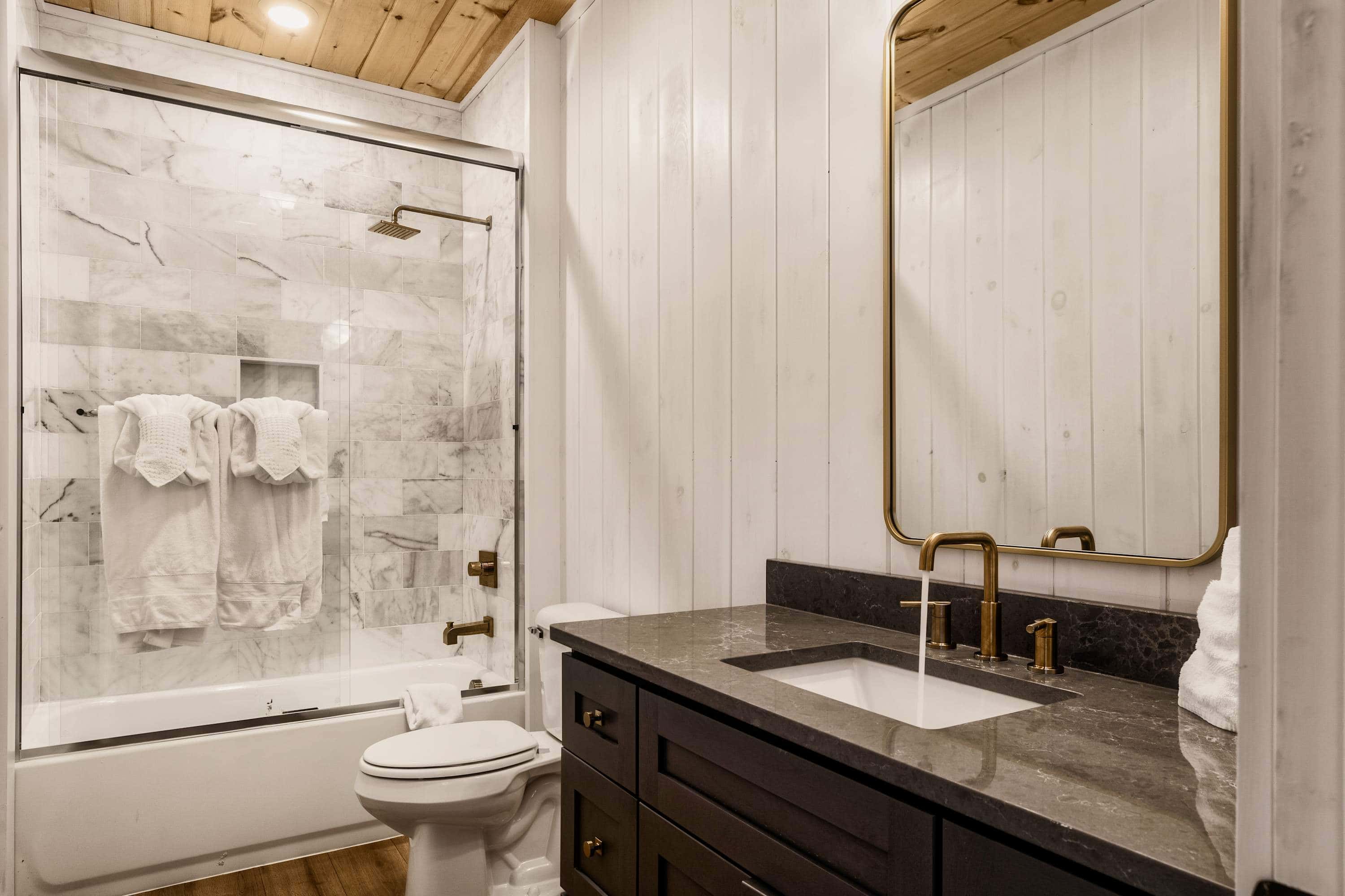 Luxe Home - Heated Pool, Hot Tub & Mountain Views!