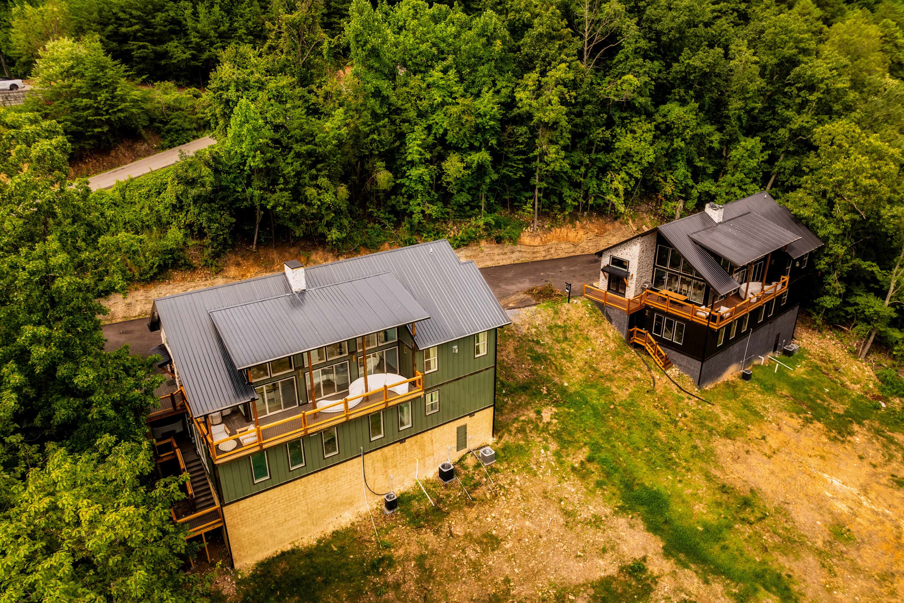 Luxe Home - Heated Pool, Hot Tub & Mountain Views!