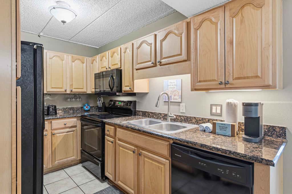 Waterfront Condo with shared pool & fitness room 