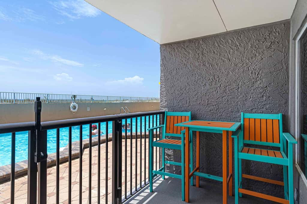 Waterfront Condo with shared pool & fitness room 