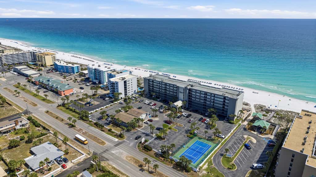 Waterfront Condo with shared pool & fitness room 