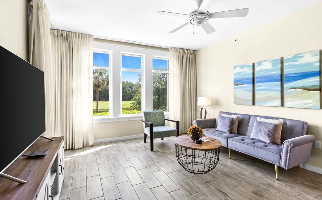Fairway Views & Resort in Sandestin's Baytowne Wharf