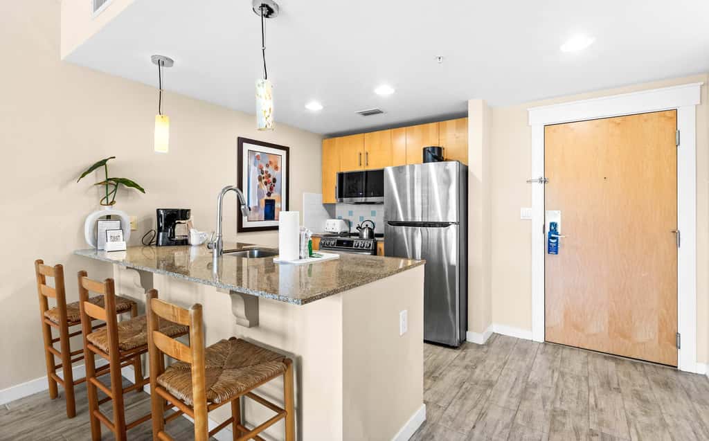 Fairway Views & Resort in Sandestin's Baytowne Wharf