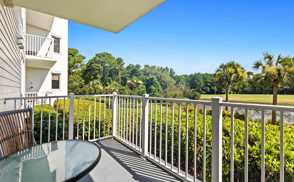 Fairway Views & Resort in Sandestin's Baytowne Wharf