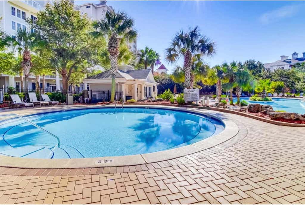 Fairway Views & Resort in Sandestin's Baytowne Wharf