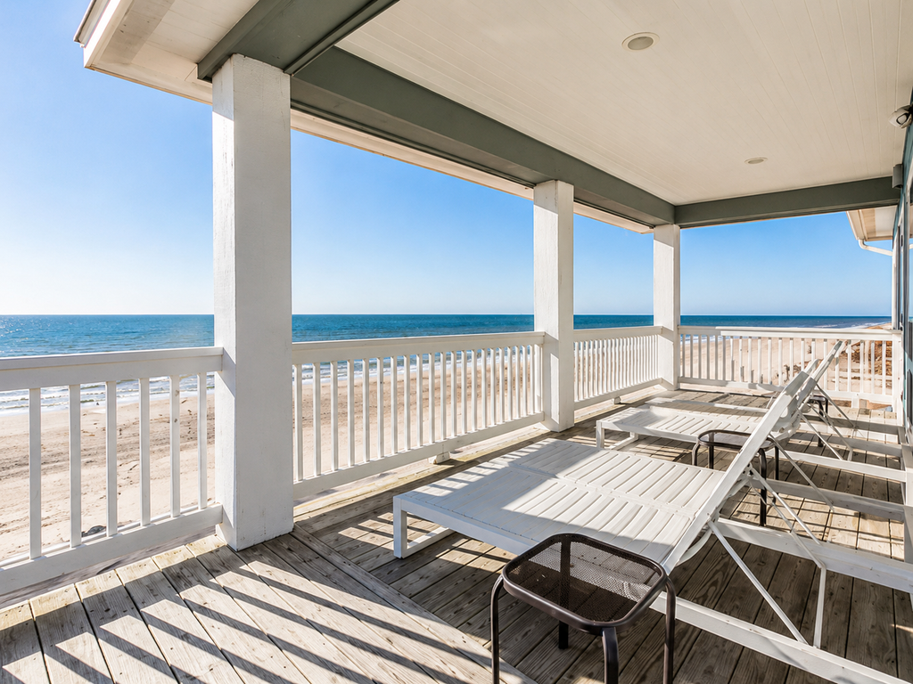 Beachfront Home w/ 180 Degree Views | Private