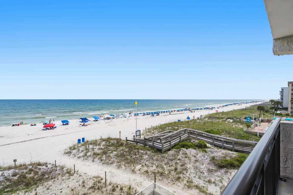 Beachfront Paradise with Stunning Gulf Views, Island Echo Condo