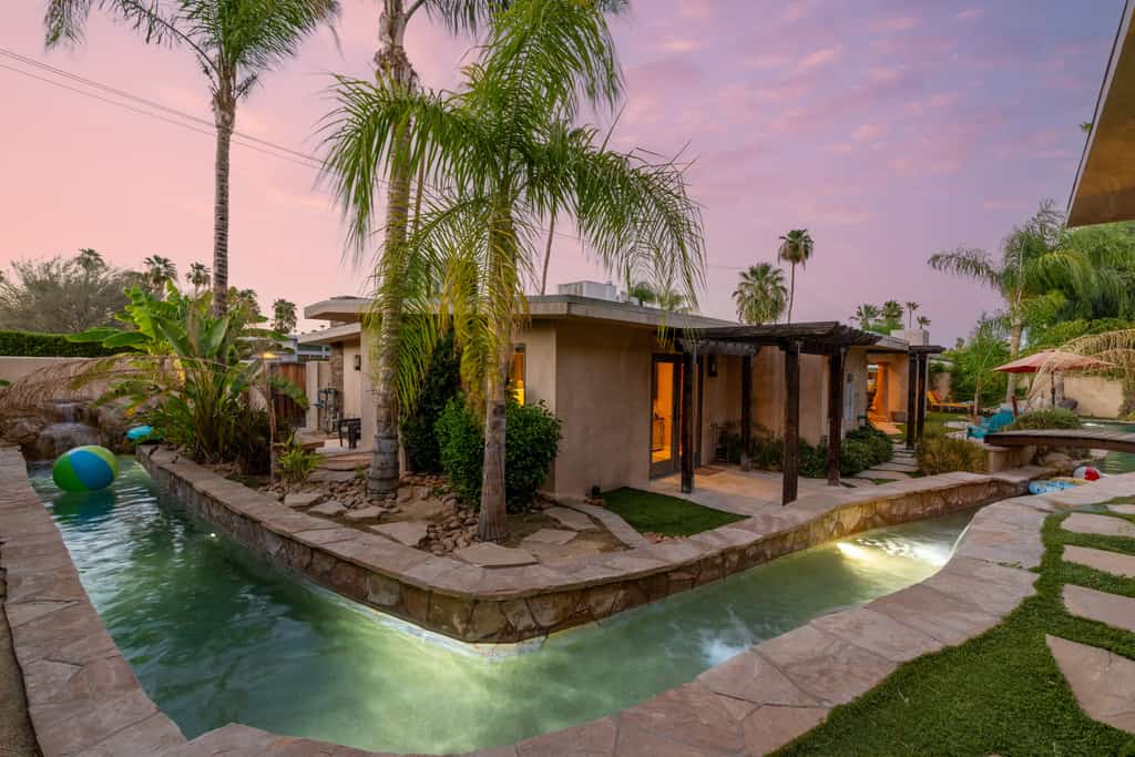 Desert Dunes | Lazy River & Water Slide | Swim-Up Bar | Dual Casitas | Sleeps 8