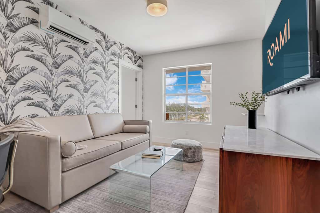 4BR Roami at The Carmela | Group Friendly- 2 units