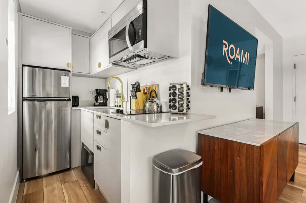 4BR Roami at The Carmela | Group Friendly- 2 units