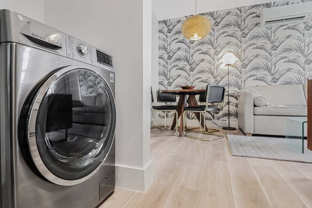 4BR Roami at The Carmela | Group Friendly- 2 units