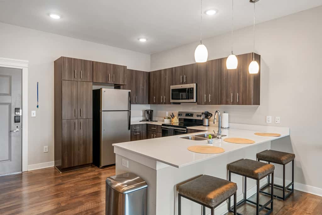 TWO CozySuites Penrose on Mass | 3 Beds
