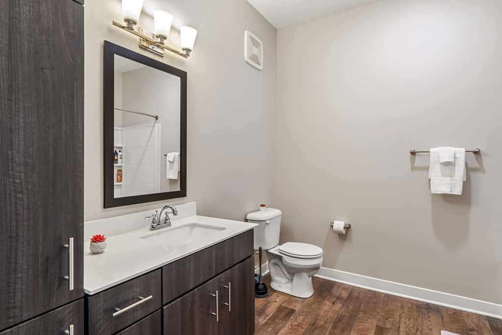 TWO CozySuites Penrose on Mass | 3 Beds