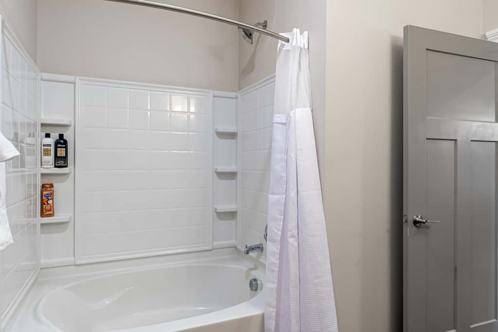 TWO CozySuites Penrose on Mass | 3 Beds