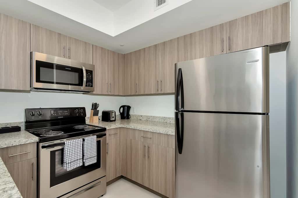 Roami at Grove 27 | Coconut Grove | 1BR