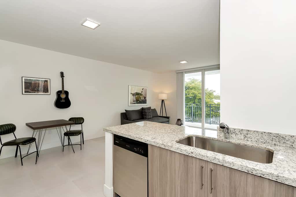 Roami at Grove 27 | Coconut Grove | 1BR