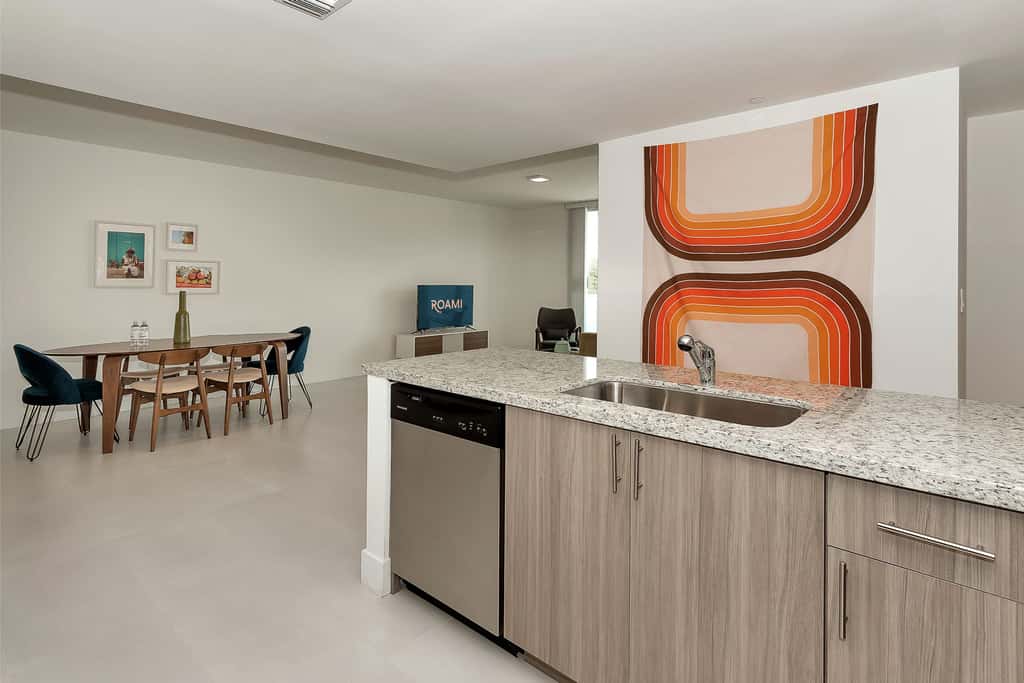Roami at Grove 27 | 15 Min to Beach | 3BR