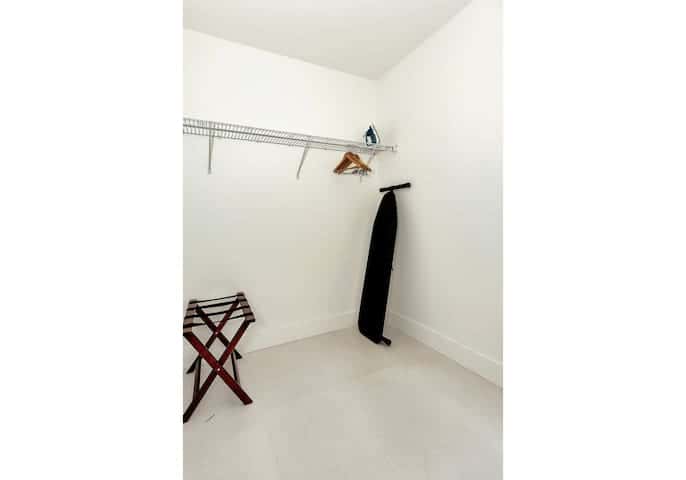 Roami at Grove 27 | 15 Min to Beach | 3BR