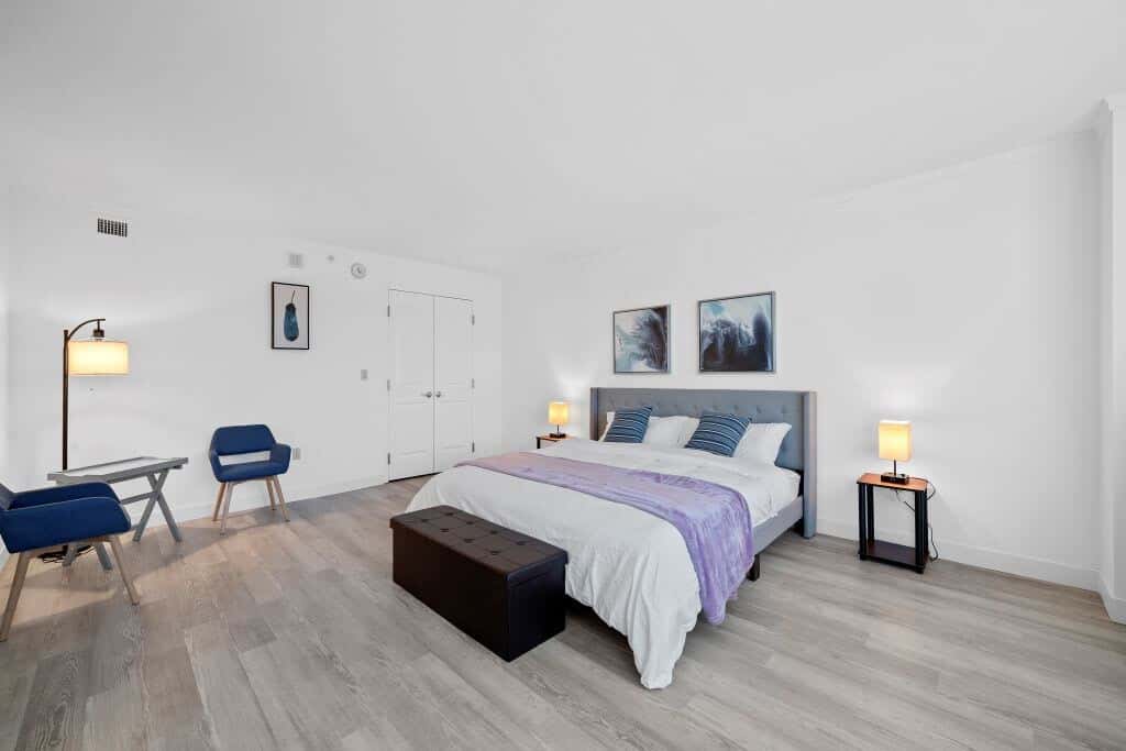 CozySuites Showboat Stylish 2BR 3BA Boardwalk Condo