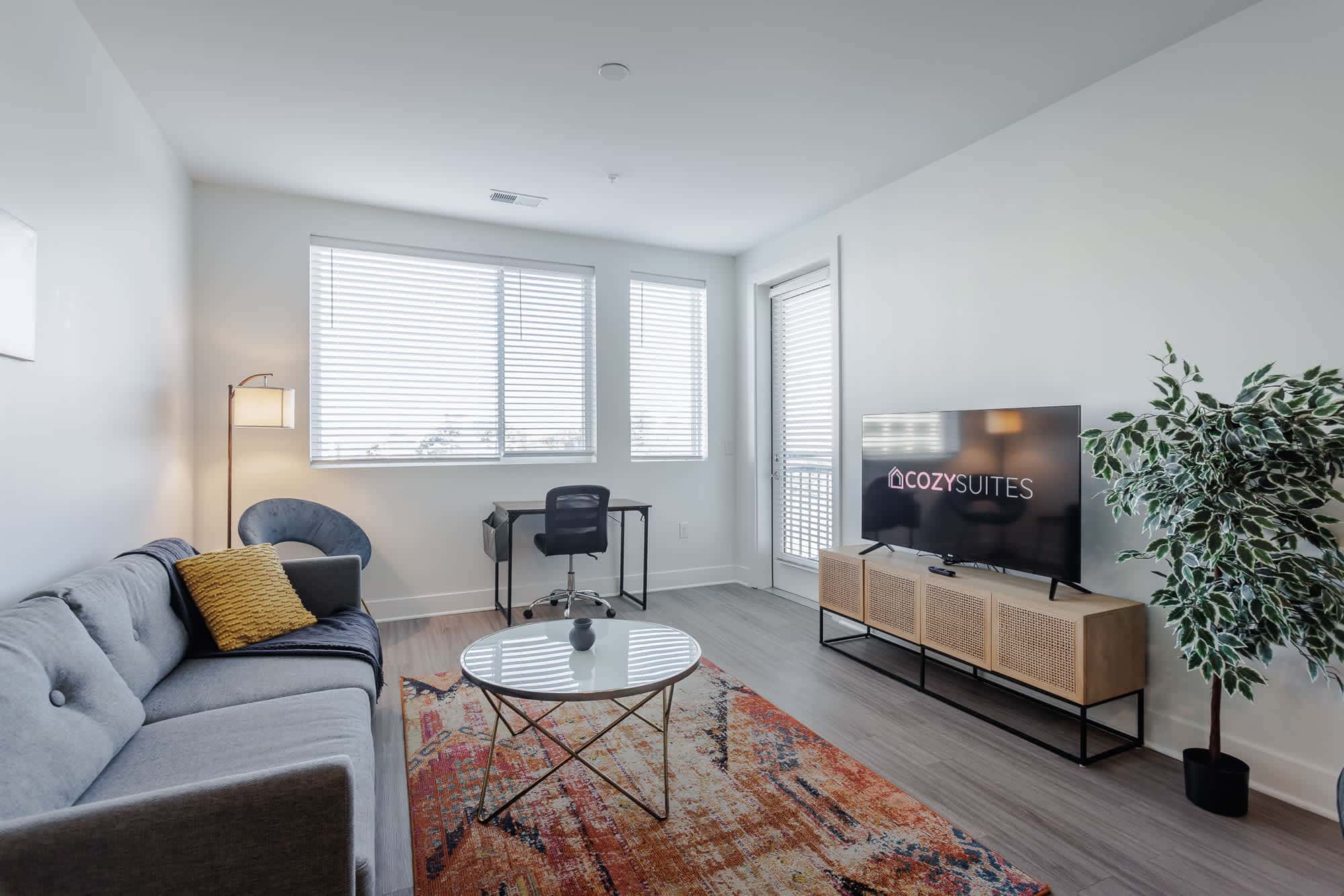 CozySuites ArtCincy 4BR in Downtown Cincinnati