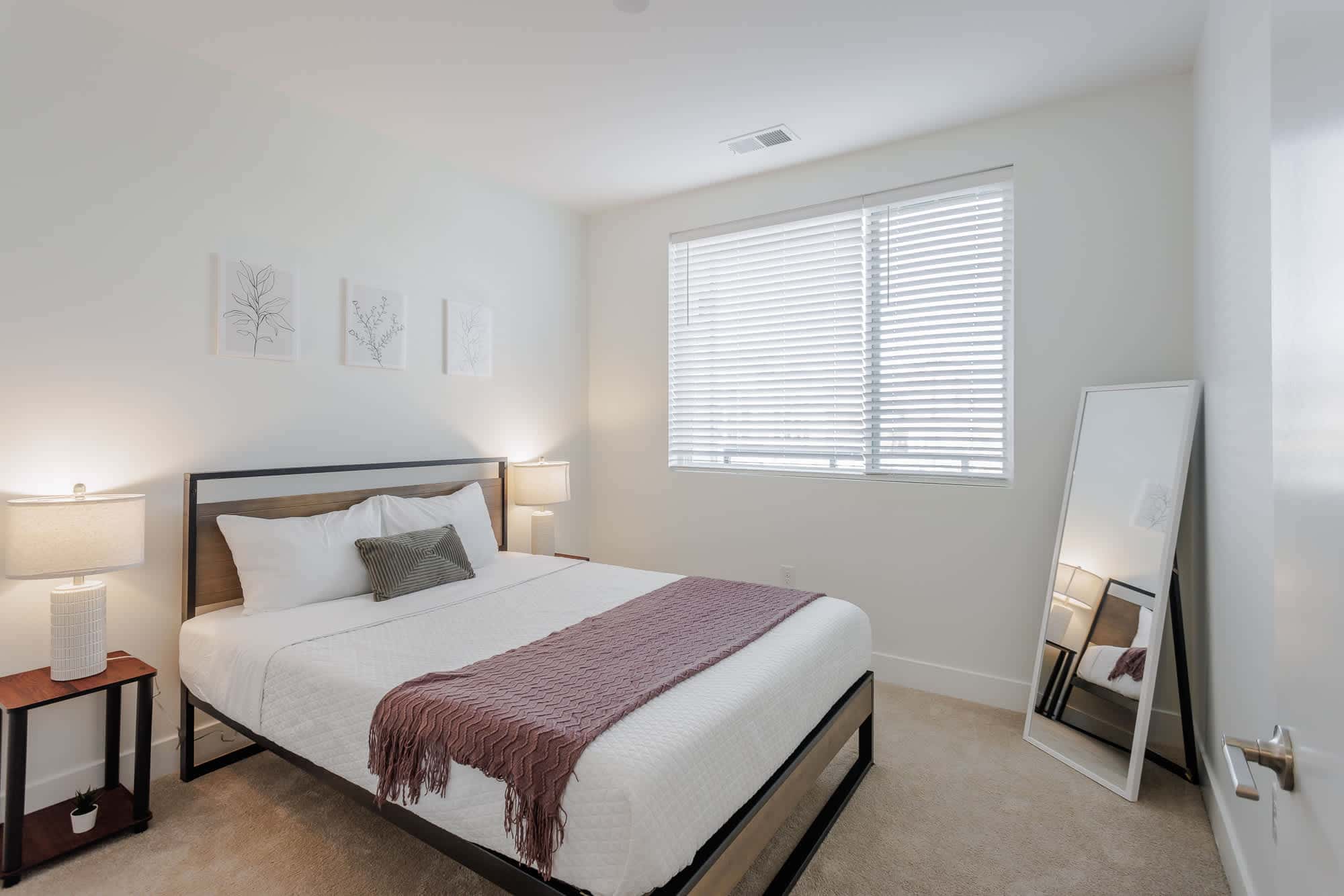 CozySuites ArtCincy 4BR in Downtown Cincinnati