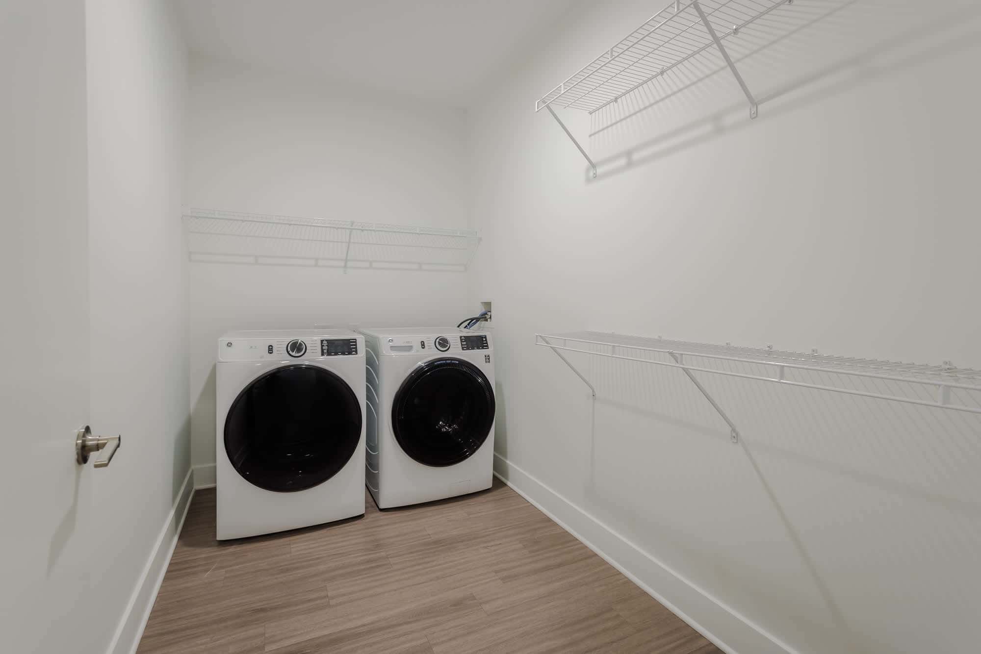 CozySuites ArtCincy 4BR in Downtown Cincinnati