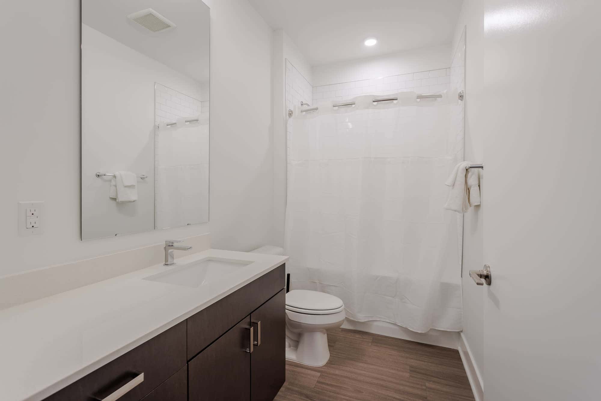 CozySuites ArtCincy 4BR in Downtown Cincinnati