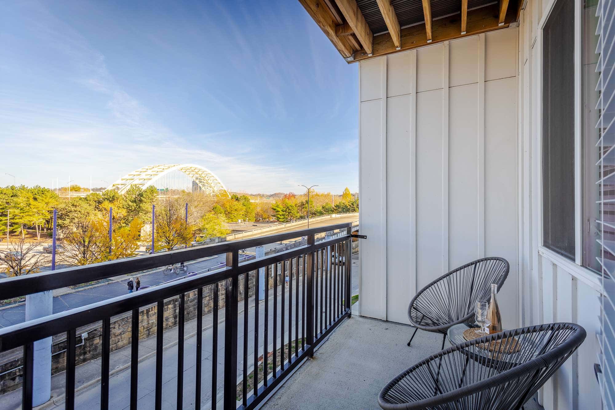 CozySuites ArtCincy 4BR in Downtown Cincinnati