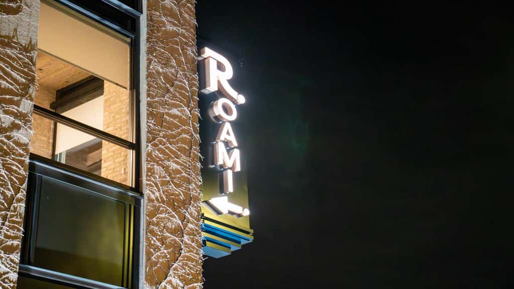 Roami at Century Plaza | Convention Center | 2BR