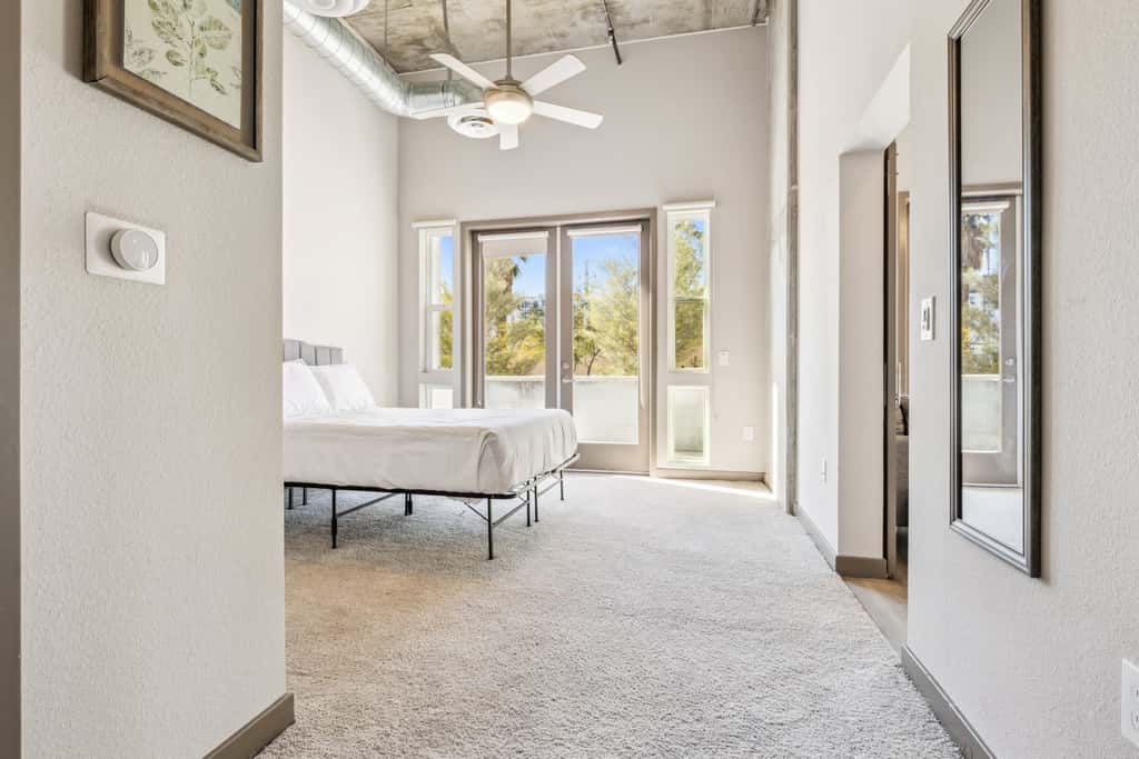 CozySuites PHX RORO Gym, Pets, Parking! 2BR