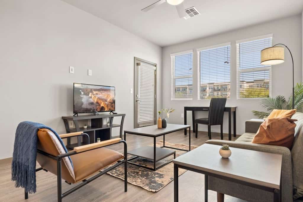 Stunning Westgate CozySuites by stadium 1BR