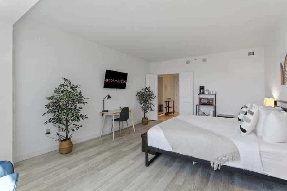 Boardwalk King Bed Retreats by CozySuites 
