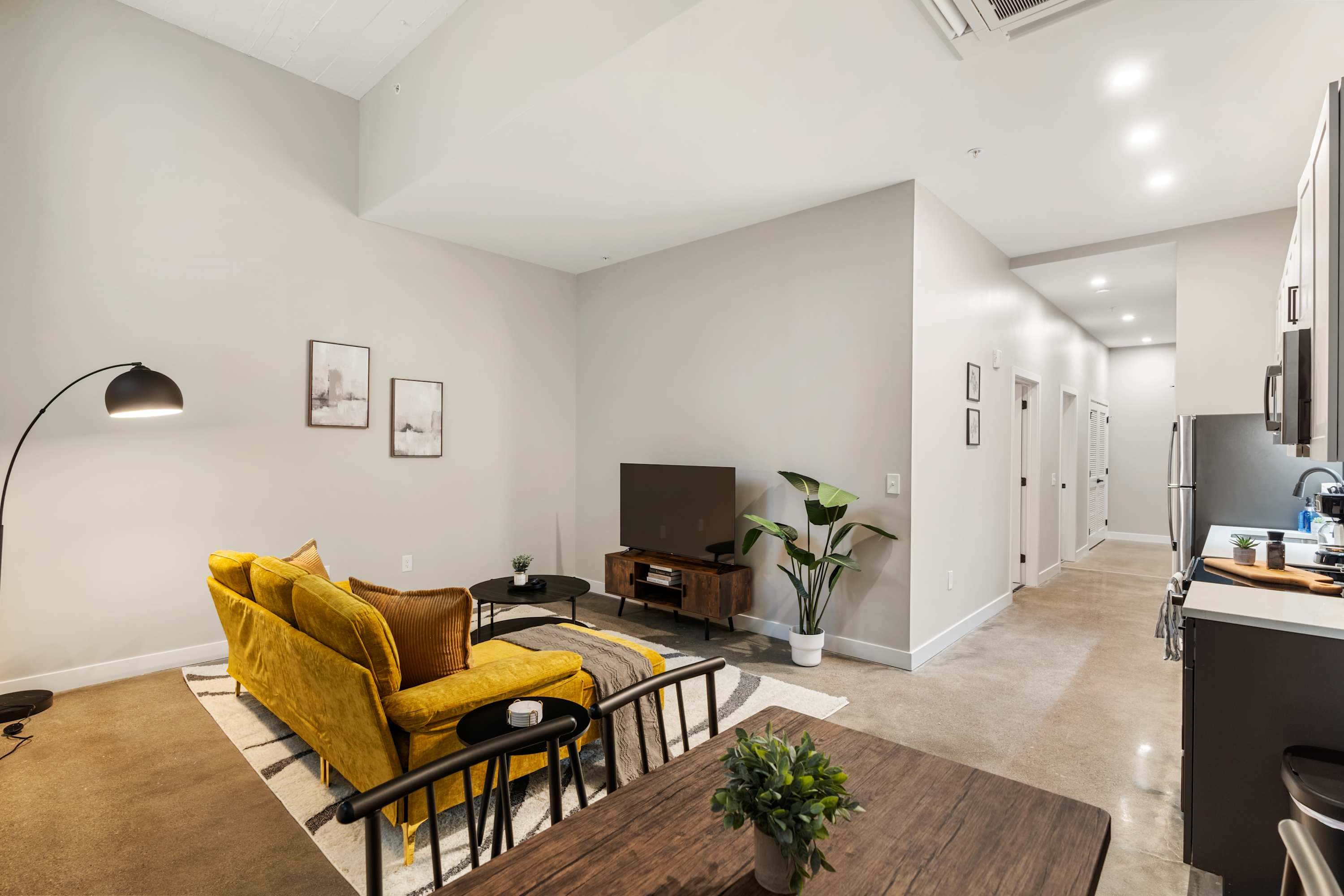 Stylish 1BR | Textile by CozySuites