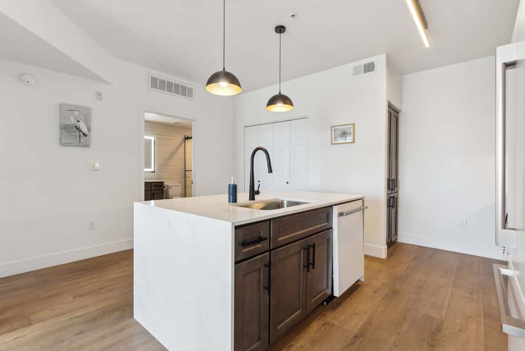 CozySuites Glendale  - Westgate with pool 1BR