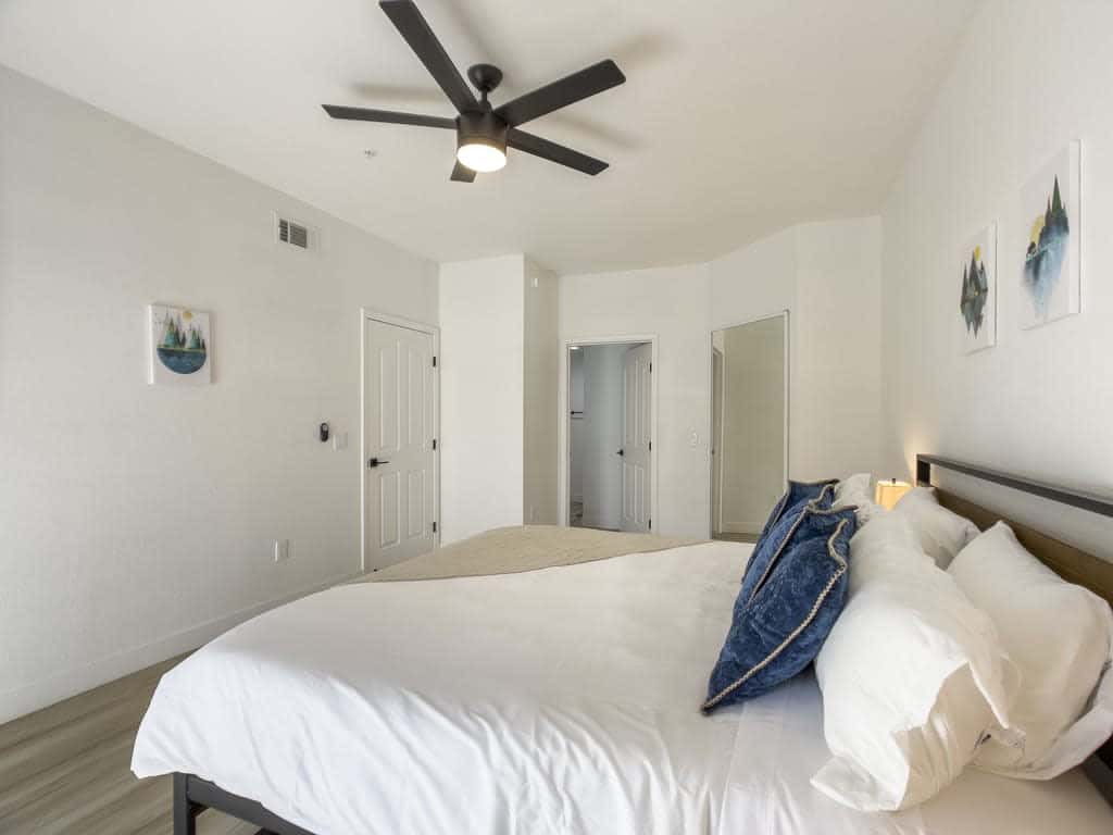Cozysuites 1BR/1BA Oasis at Kierland Commons