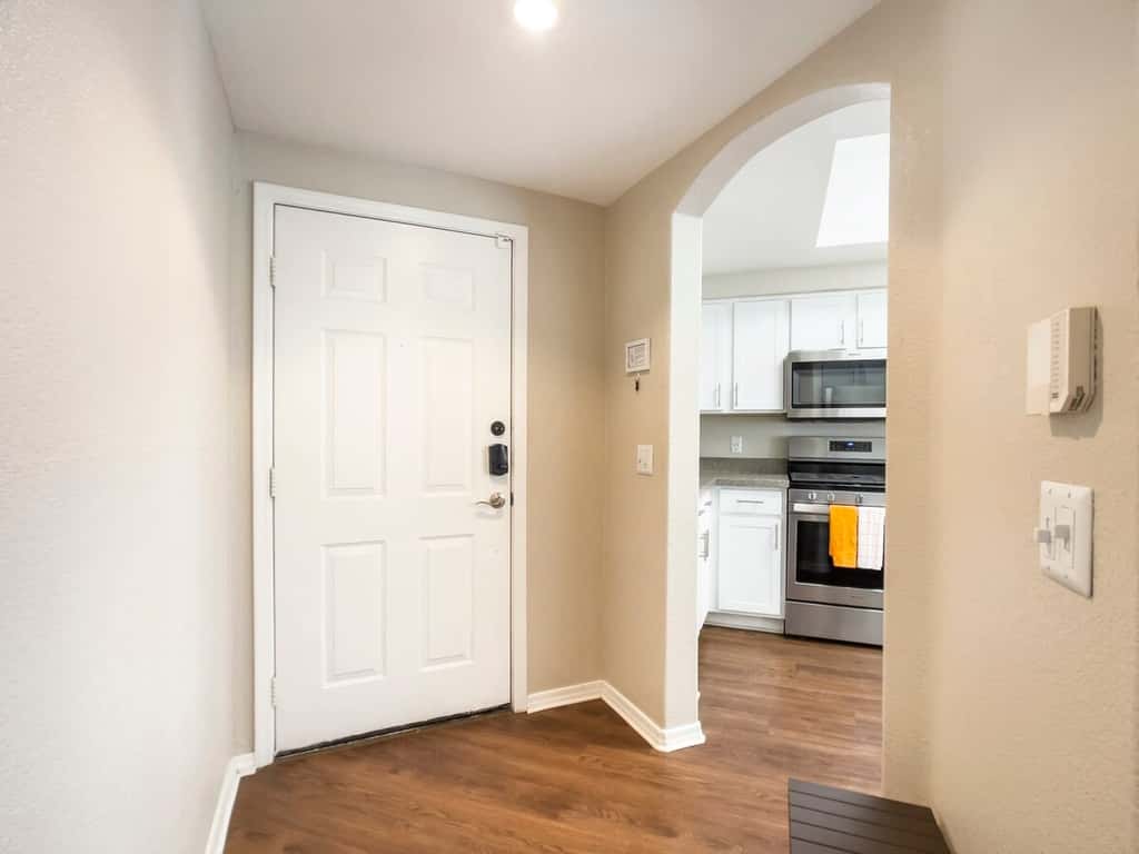 CozySuites 3BR/2BA Kierland Commons with pool