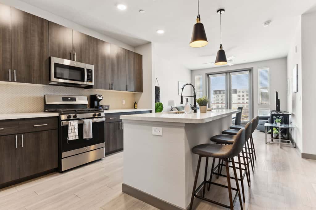 CozySuites PHX RORO Pool, Pets, Gym! 1BR