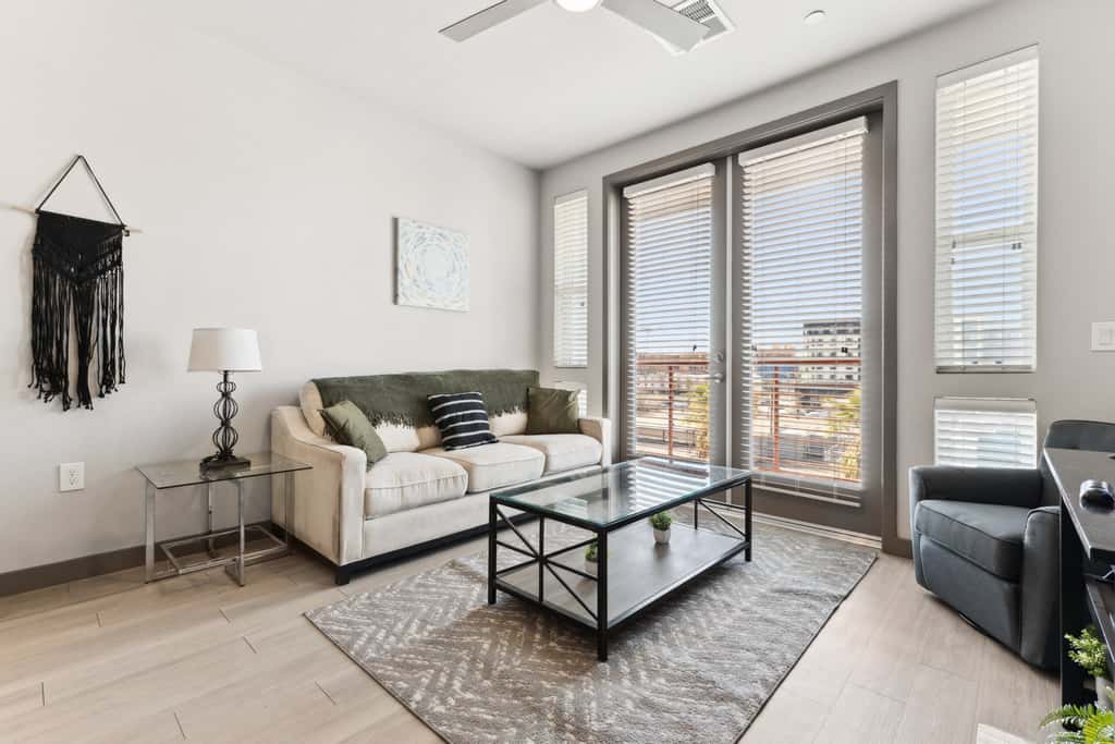 CozySuites PHX RORO Pool, Pets, Gym! 1BR