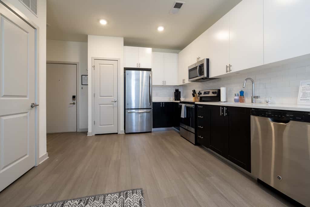 Stunning Nulu 1BR CozySuites