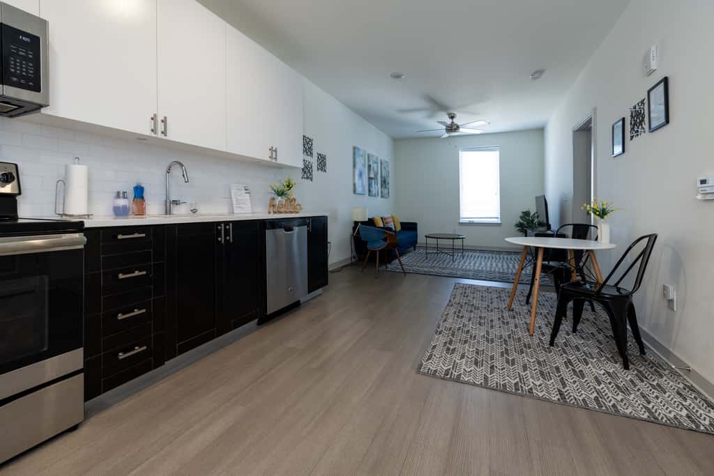 Stunning Nulu 1BR CozySuites