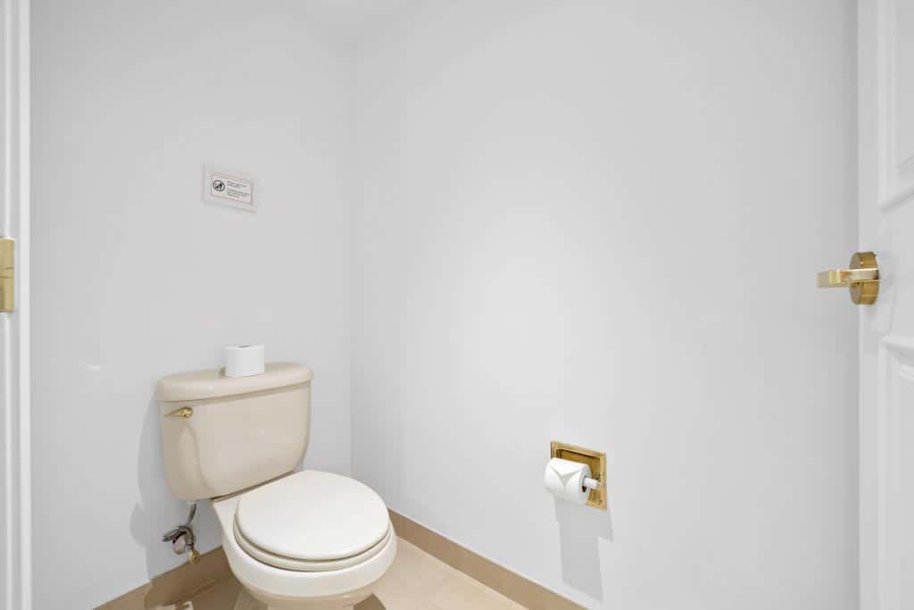 1BR 2BA Condo | CozySuites at Showboat