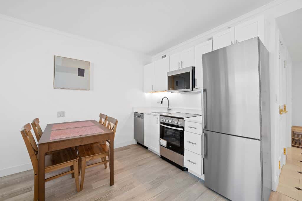 1BR 2BA Condo | CozySuites at Showboat