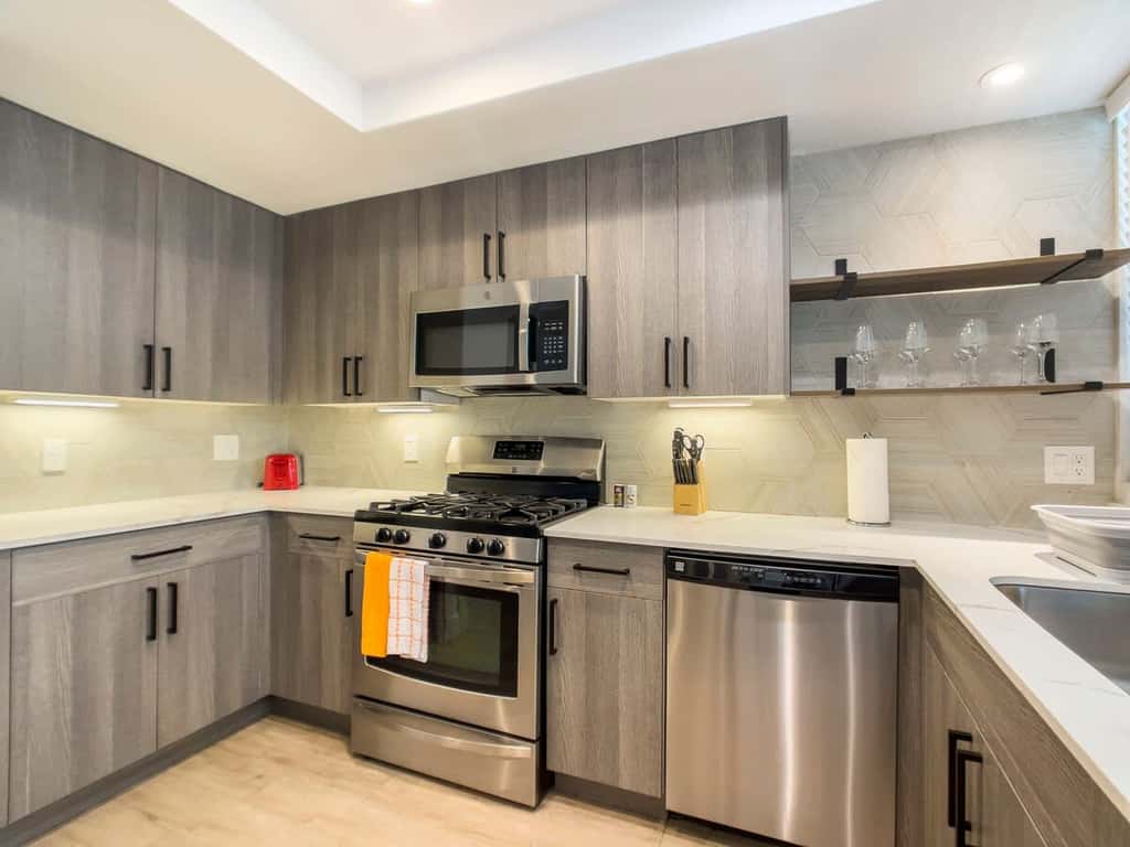 CozySuites 2BR/2BA at Kierland Commons
