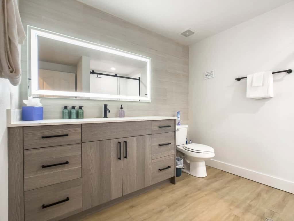 CozySuites 2BR/2BA at Kierland Commons